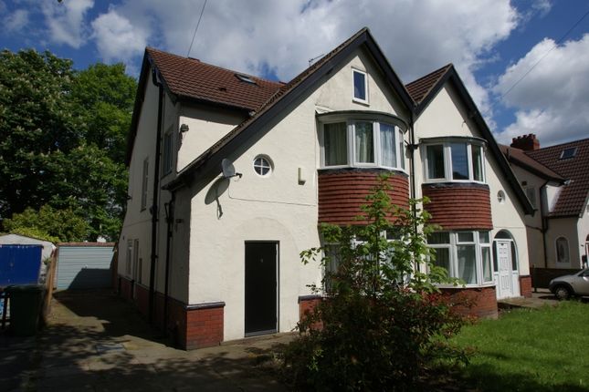 Thumbnail Semi-detached house to rent in The Turnways, Headingley, Leeds