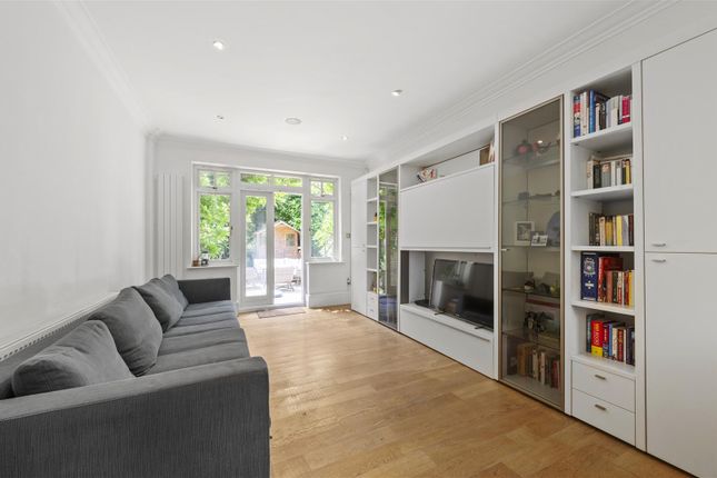 29, Bathgate Road, London photo 5