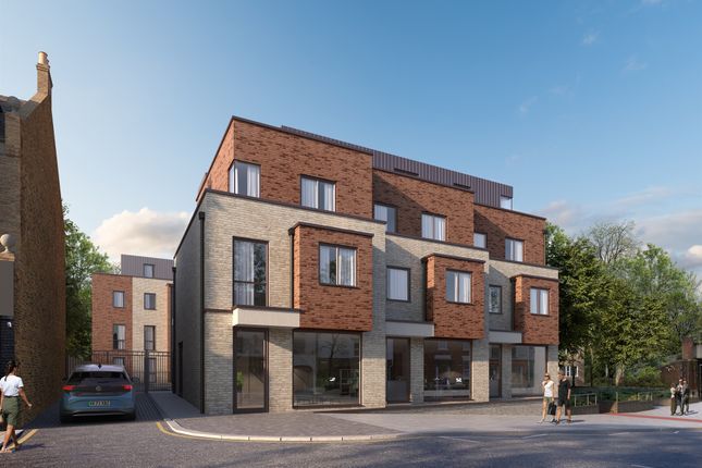 Thumbnail Flat for sale in Hamlet Gate, High Road, East Finchley, London