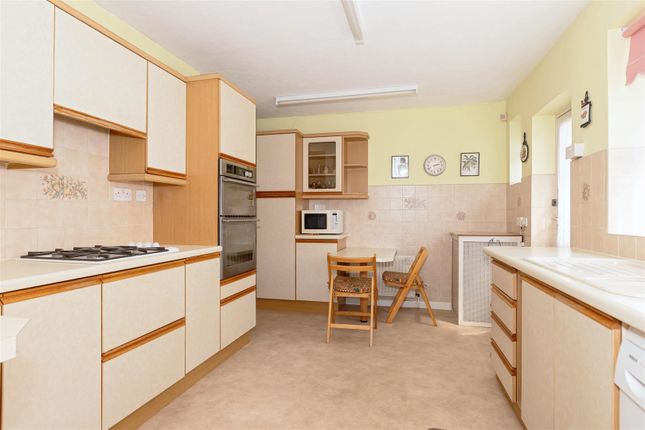 46, Exmoor Drive, Worthing photo 2