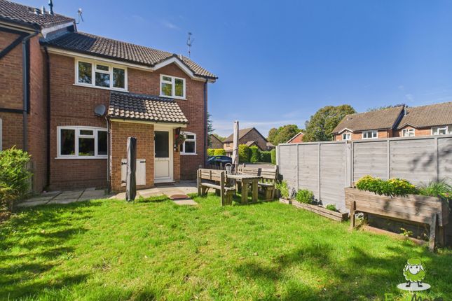 Ewemove Estate Agents Basingstoke - Nursery Close