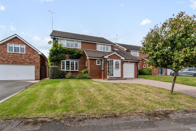 7 Beconsfield Close_2.Jpg