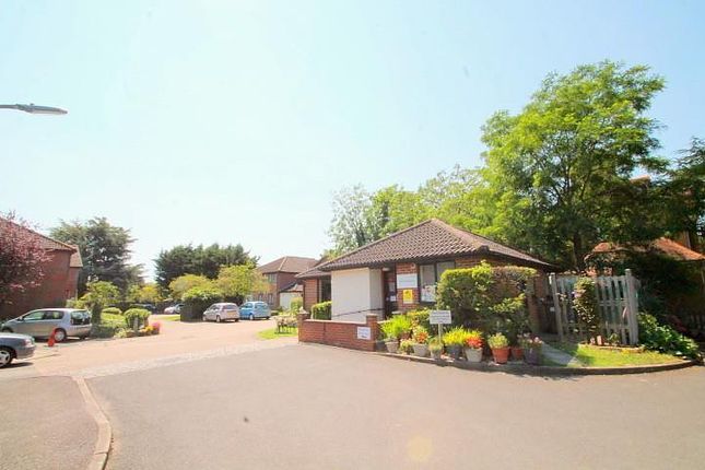 Flat for sale in The Doultons, Octavia Way, Staines-Upon-Thames, Middlesex