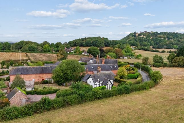 3-bed house on Brook Farm Cottage, Moss Lane, Beeston Castle, £750,000