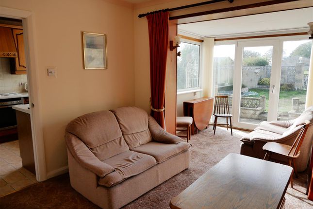 Lucinda, Compton Road, Calne photo 4