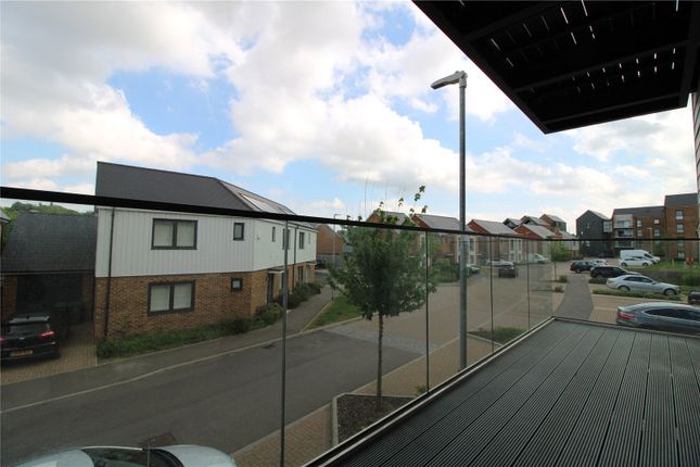 11 Chalk Pit House, 27, Havelock Drive, Greenhithe photo 2