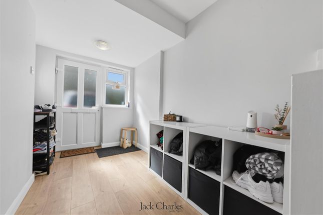 5, Whetsted Road, Tonbridge photo 3