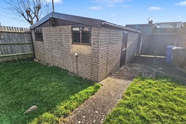 11, St. Marys Way, Northampton photo 4