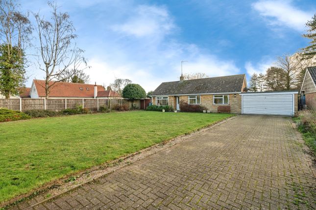 3-bed bungalow on 3, Summer Drive, Norwich, £475,000