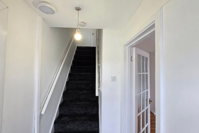 21 Jenny Street, Oldham photo 2