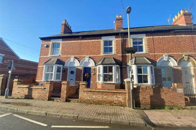 Thumbnail Terraced house to rent in Kings Road, Henley-On-Thames