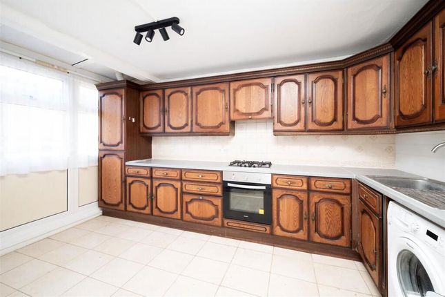 Flat 53 Webheath, Netherwood Street, London photo 3