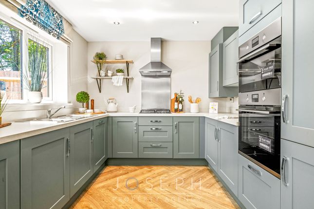 Plot 186 Bronze Barrow Way, Bramford photo 3