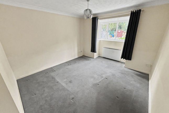 4 Victoria Mews, Bury photo 2