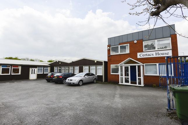 Thumbnail Office to let in Certacs House 10-12, Westgate, Skelmersdale, Lancashire
