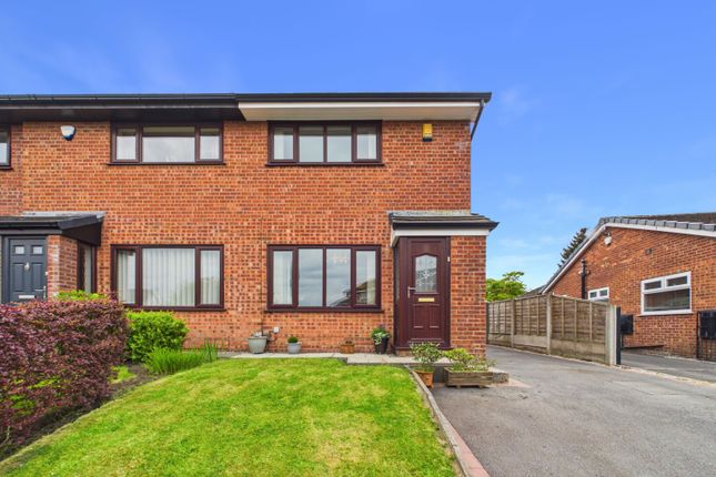 4, Knightscliffe Crescent, Wigan photo 2