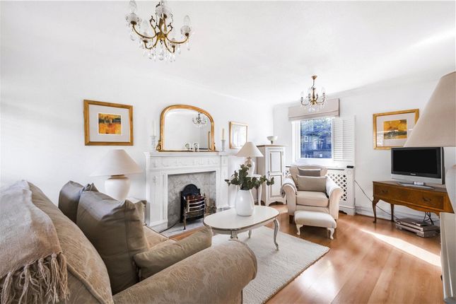 Flat for sale in Potier Street, London