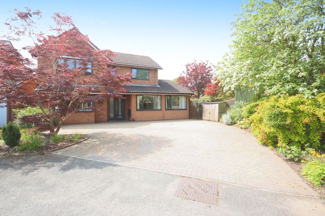 Thumbnail Detached house for sale in Butler Close, Kenilworth