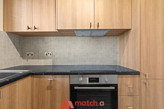 34A, Midhurst Road, London photo 5