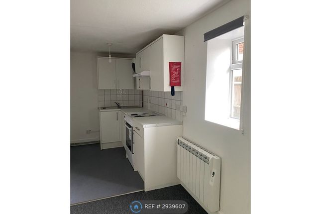 Flat, Jevington Gardens, Eastbourne photo 5