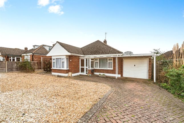 Bungalow for sale in Heath Road, Pamber Heath, Tadley, Hampshire