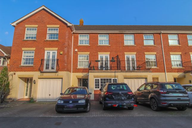 4 bed property for sale in Cambrian Grove, Marshfield, Cardiff CF3