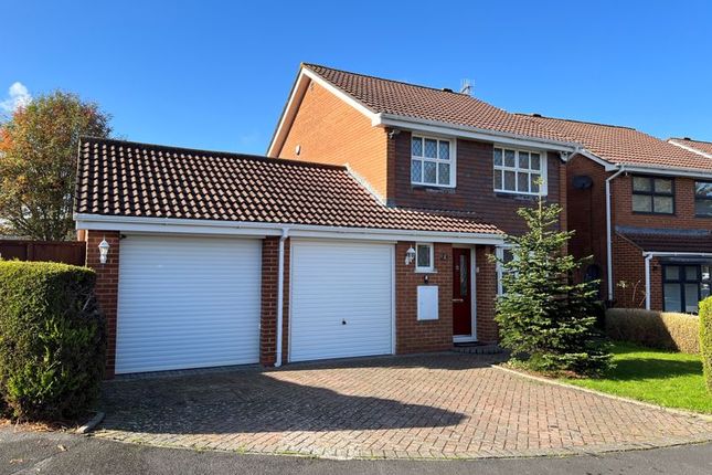 3 bed detached house to rent in Smythe Croft, Whitchurch, Bristol