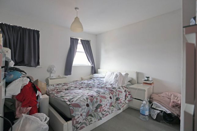 10, Quarry Mews, Purfleet On Thames photo 5