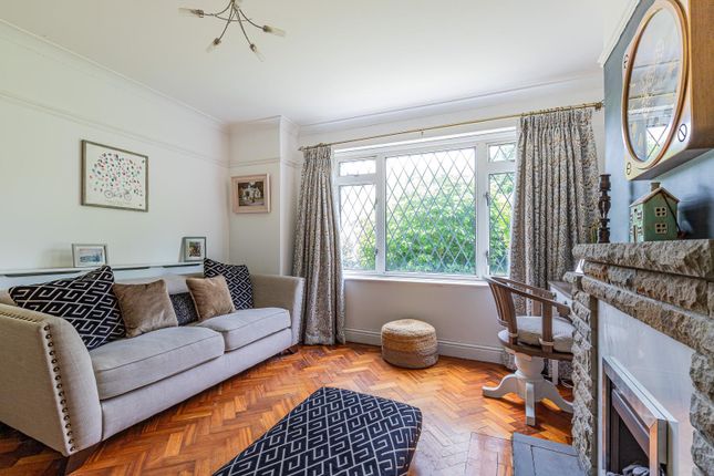 152, Heol Llanishen Fach, Cardiff photo 3