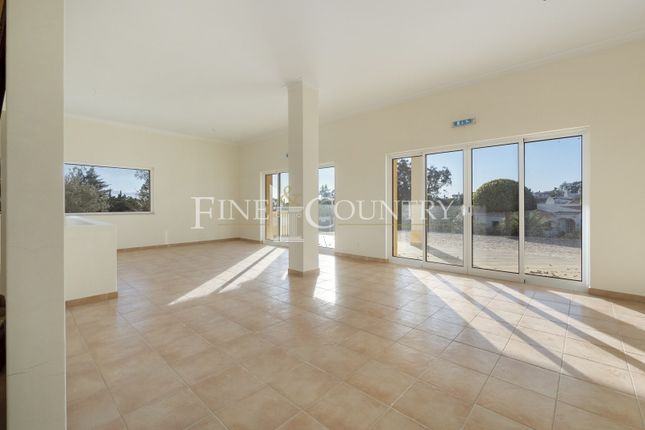 Thumbnail Commercial property for sale in Lagoa, Portugal