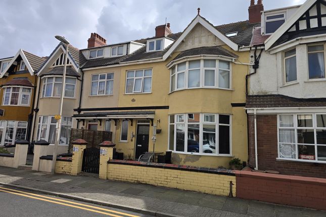Flats 1 - 5, 17, Gynn Avenue, Blackpool photo 3