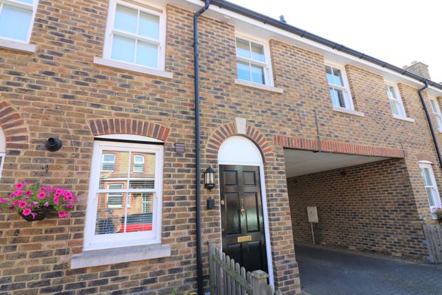 3 Alexander Mews, 68 Dover Road, Sandwich photo 2