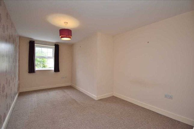 14, Maple House, Chorley photo 5