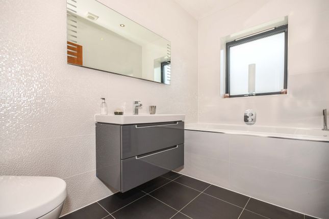 Flat for sale in Salterns Way, Lilliput, Poole
