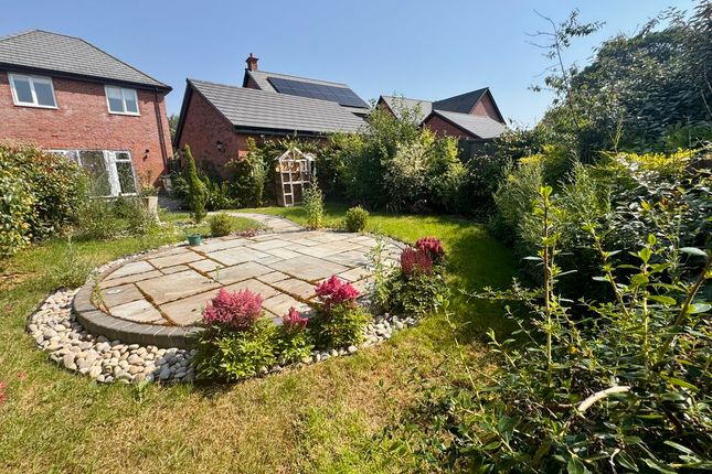 5, Bluebell Road, Holmes Chapel photo 3