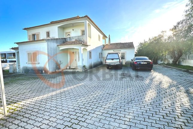 Thumbnail Detached house for sale in Ferreiras, Albufeira, Faro