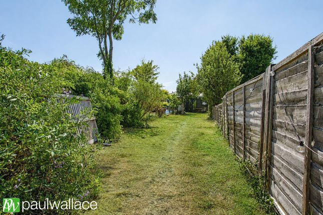 97, Whitley Road, Hoddesdon photo 4