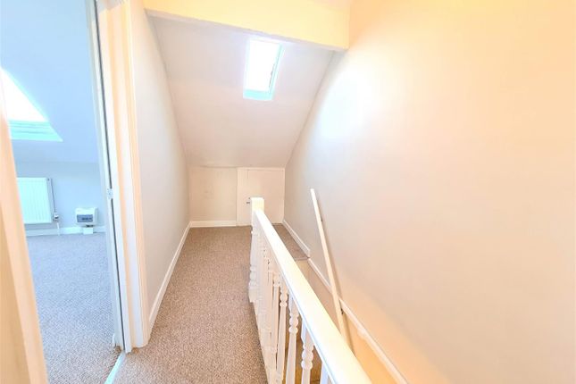 Flat 3, 23, Hookstone Road, Harrogate photo 3