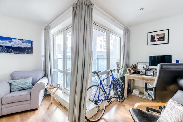 Kensington Westside, Earls Court photo 4