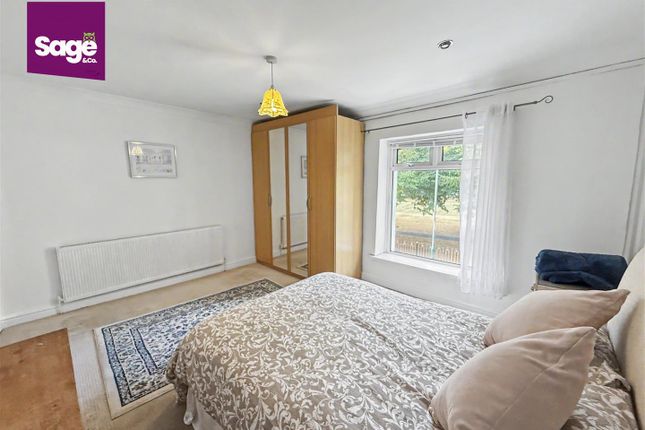 30, Station Road, Newport photo 5