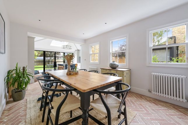 32, Beauchamp Road, West Molesey photo 4