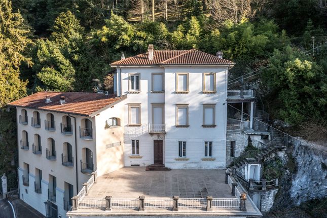 Property for sale in Villa Teresa, 2 Piazza Scotti, Faggeto Lario, Lake Como