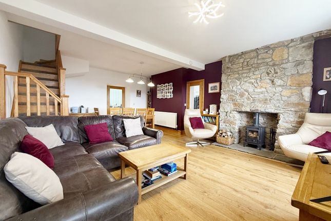 Oakfield House, Dehewydd Lane, Pontypridd photo 3