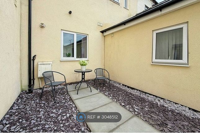 Glebe Street, Stoke-On-Trent photo 5