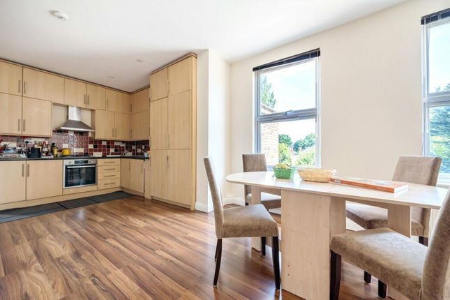 Eden House, 974, High Road, LONDON photo 4