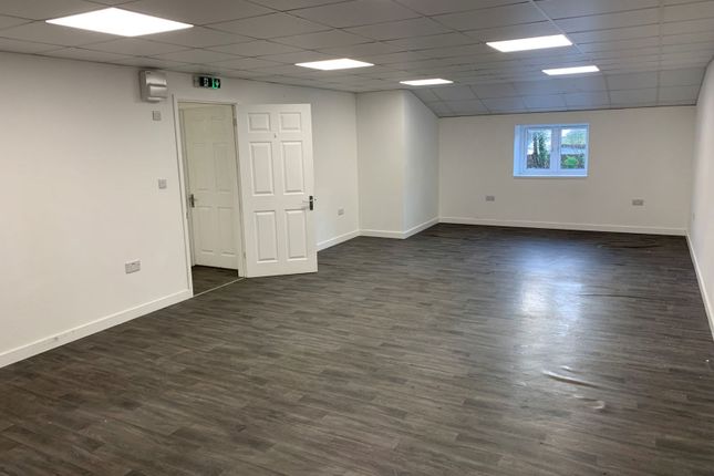 River Barns,Offices & Workshops To Rent, Redruth photo 3