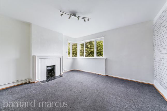 Thumbnail Flat for sale in Lymescote Gardens, Sutton