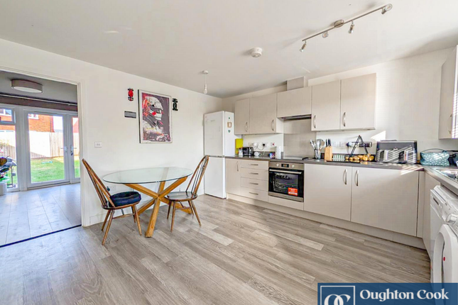 6, Pinehurst Way, Coventry photo 4