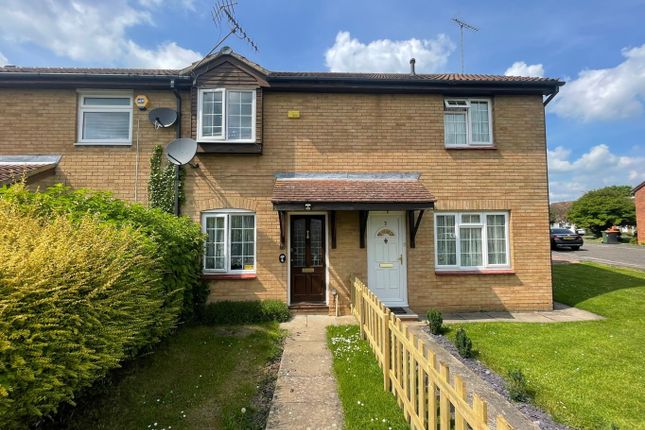 Thumbnail Terraced house to rent in Gainsborough Drive, Houghton Regis, Dunstable, Bedfordshire