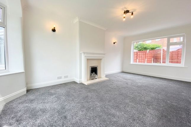 94 Radcliffe Park Road, Salford photo 2